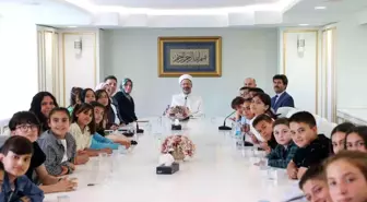 Diyanet İşleri Başkanı Ali Erbaş, öğrencileri kabul etti