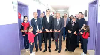 Domaniç'te şehit askerin ismi köy kütüphanesinde yaşatılacak