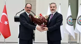 İbrahim Kalın MİT Başkanlığı görevini devraldı