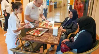 Tepebaşı Belediyesi'nin Gökkuşağı Kafe Projesi Özel Bireylerin İş Gücüne Katılmasına Olanak Tanıyor