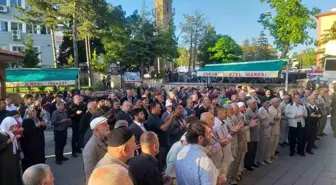 Çorum'da Hacı Adayları Ulu Camii Avlusunda Uğurlandı