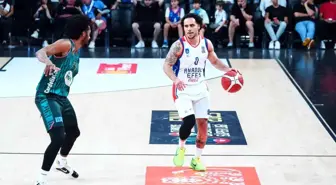 Anadolu Efes, Pınar Karşıyaka'yı mağlup ederek seride 2-0 öne geçti