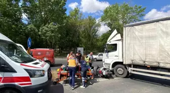 Tekirdağ Çorlu'da Kamyon ile Motosiklet Kaza Yaptı: 1 Yaralı