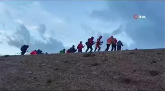 Yerli ve yabancı dağcılardan Süphan Dağı'na yoğun ilgi