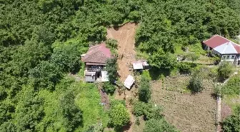 Trabzon'da sağanak yağış heyelana neden oldu