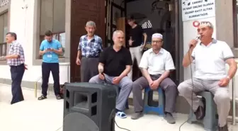 Balıkesir'de hacılara coşkulu uğurlama