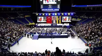 Fenerbahçe'nin borcu 7 milyar 686 milyon TL