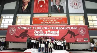 Türkiye Curling Mehmet Metin Özen 2. Lig Müsabakaları Erzurum'da Yapıldı