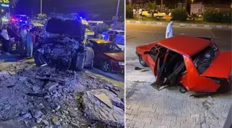 Mersin'de iki otomobil çarpıştı: 2 kişi öldü, 4 kişi yaralandı