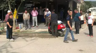 İznik'te motosikletin içine yılan girdi, kebap ustası çıkardı