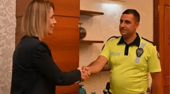 Trafik Polisi, YKS Öğrencisinin Altında Kalmasını Önledi