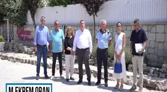 Çeşme Belediye Başkanı, Gediz Elektrik'in kapatılmayan çukurlarına tepki gösterdi