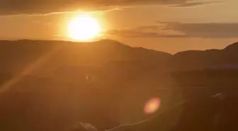 Çin'deki Göçebeler Yaylalara Yolculuk Yapıyor