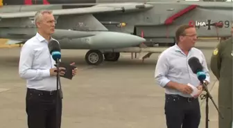 Stoltenberg, Air Defender Tatbikatı'na katılan askerleri ziyaret etti