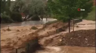 Yozgat'ta sağanak yağış sel felaketine neden oldu