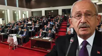 Kılıçdaroğlu'nun il başkanlarıyla toplantısı 8,5 saat sürdü! İstifa iddiası yalanlandı, ortak bildiri yarın paylaşılacak