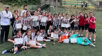 Beşiktaş U13 Kız Futbol Takımı Şampiyon Oldu