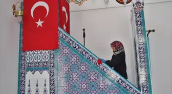 Beypazarı Belediyesi Camilerde Temizlik Çalışması Başlattı