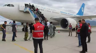 229 Afganistan uyruklu düzensiz göçmen ülkelerine gönderildi