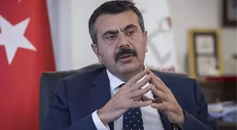 Milli Eğitim Bakanı Tekin'in iki yardımcısı, üniversite rektörüyken birlikte çalıştığı isimler oldu