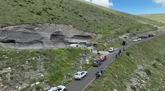 Erzurum'da Tadilat İçin Kum Alırken Kaya Düşmesi Sonucu Öldü