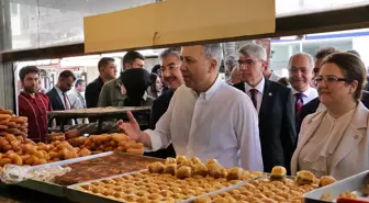 İçişleri Bakanı Yerlikaya, Osmaniye'deki depremzedeleri ziyaret etti