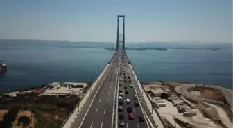 Kurban Bayramı tatilinde Osmangazi Köprüsü'nde trafik yoğunluğu