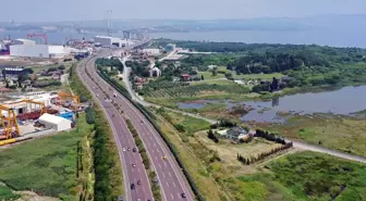 Kurban Bayramı tatilinde İstanbul-İzmir Otoyolu'nda hareketlilik devam ediyor