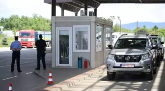 Sırbistan, Kosovalı 3 Polis Memurunu Serbest Bıraktı