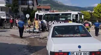 Amasya'da kavşakta kaza: 5 yaralı