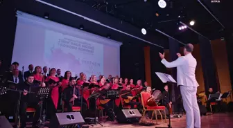 Konyaaltı Belediyesi Türk Halk Müziği Korosu'ndan Semah ve Deyişler Konseri