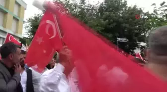 Kozanlılar il olmak için mehteran eşliğinde yürüdü