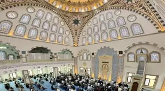 Kurban Bayramı'nda Camiler Doldu