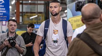 Trabzonspor'un yeni yıldızı Joaquin Fernandez İstanbul'a geldi