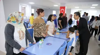 Kırklareli Valisi Depremzedelerle Bayramlaştı