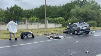 Tekirdağ'da Otobüs ve Otomobil Çarpıştı: 1 Ölü, 3 Yaralı