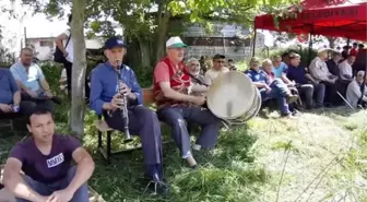 58 yıldır davulunu omzundan düşürmüyor