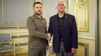 Mike Pence, Ukrayna Devlet Başkanı ile görüştü