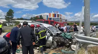 Amasya'da Hafif Ticari Araç Kaza Yaptı: 2'si Çocuk 5 Kişi Yaralandı