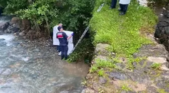 Trabzon'da terk edilmiş aracının yanında ölü bulundu