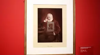 Victor Hugo'nun Paris'teki müze evi ziyaretçilere açıldı