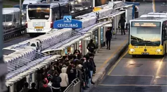 Bayramda toplu taşıma ücretsiz mi 2023?