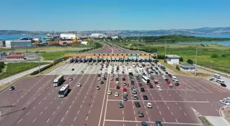 Kurban Bayramı tatili dönüşünde İstanbul-İzmir Otoyolu ve Osmangazi Köprüsü'nde hareketlilik yaşanıyor