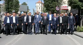 Sivas Valisi Yılmaz Şimşek ve beraberindekiler Madımak Oteli'nde anma töreni düzenledi