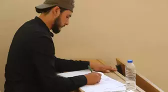 Tel Abyad ve Rasulayn'da Lise Bitirme Sınavları Düzenlendi