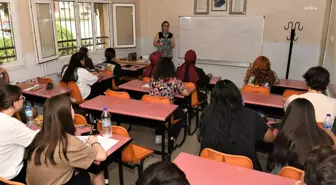 Bornova Belediyesi BELGEM Kurs Merkezi Kayıtlarını Başlattı