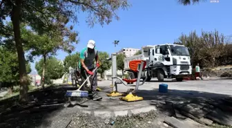 İzmir'de kundaklanan oyun parkı yenileniyor