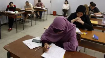 Zamanlama manidar! Cezayir'deki üniversitelerde eğitim dili Fransızca yerine İngilizce olacak