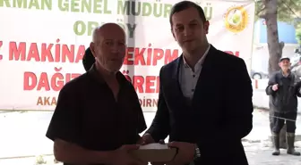 Edirne'de Ceviz Üreticilerine Devlet Destekli İlaçlama ve Hasat Makinesi Dağıtıldı