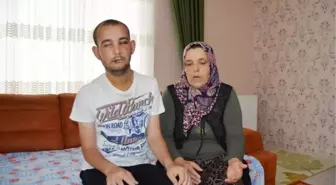 Kas Hastası Genç, Otoparkın Kenarındaki Otları Yakarken Darbedildi